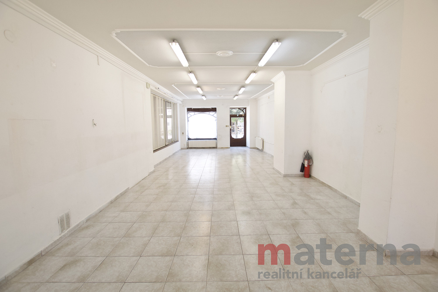 Pronájem obchodních prostor 114 m² – fotografie 3