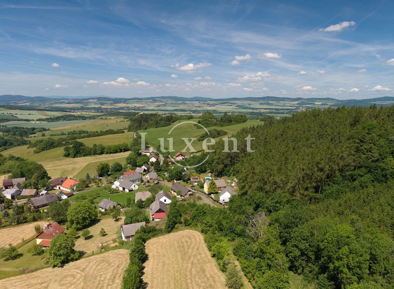 Prodej stavebního pozemku 7 124 m² – fotografie 2