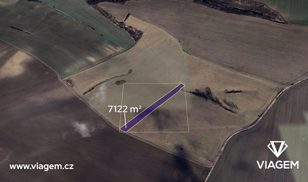 Prodej pole 1 978 m², Vysoká – fotka 1 z 5