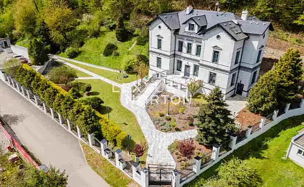 Prodej domu 390 m² s pozemkem 3 362 m², Ke Hřišti, Nižbor, okres Beroun