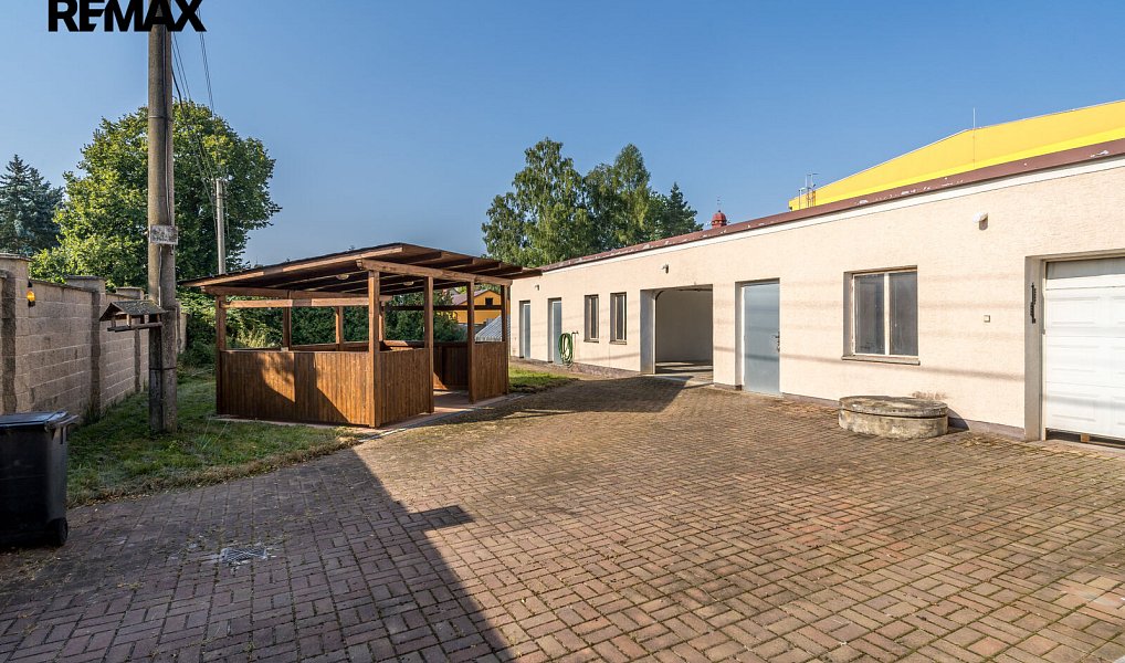 Prodej domu 151 m² s pozemkem 903 m², Lužná – náhled fotky 3