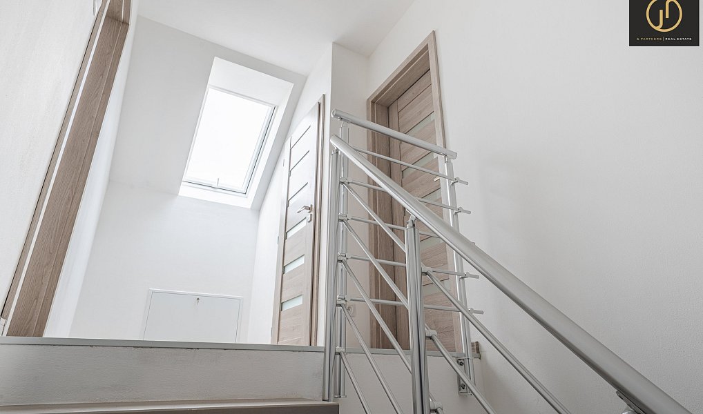 Prodej domu 150 m² s pozemkem 243 m², Jedomělice – náhled fotky 12