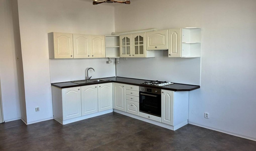 Pronájem bytu 2+kk 49 m², Praha – náhled fotky 3
