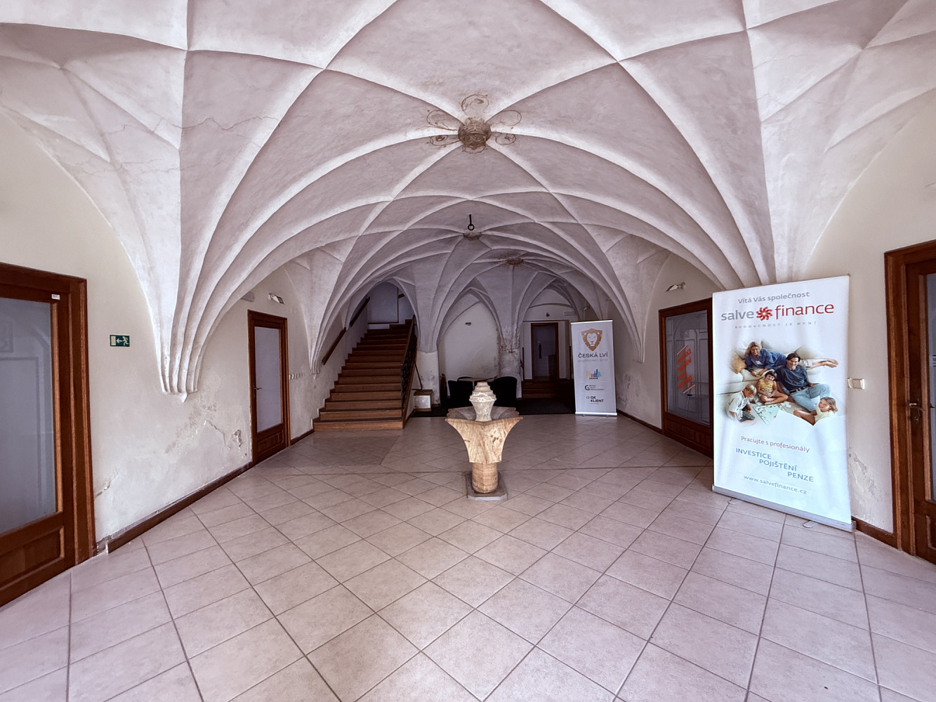 Pronájem kanceláře 77 m² – fotografie 4