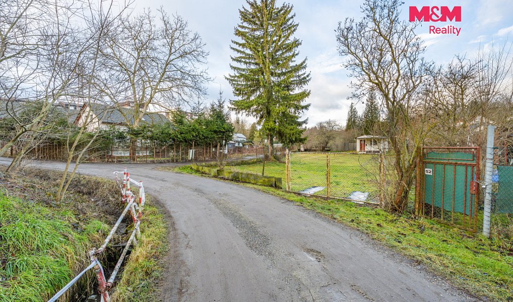 Prodej zahrady 702 m², Kladno – náhled fotky 13