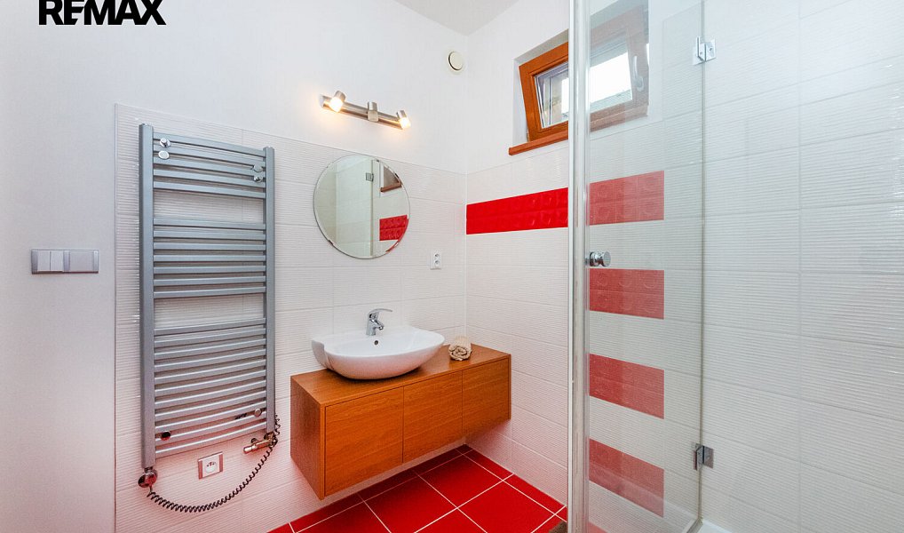 Prodej domu 300 m² s pozemkem 652 m², Praha – náhled fotky 22