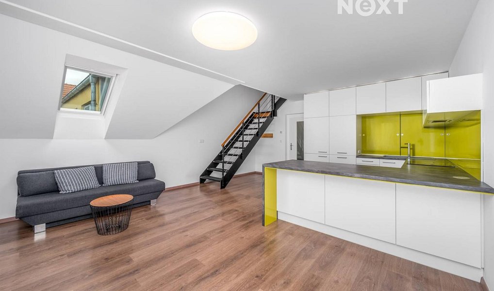 Prodej bytu 3+kk 95 m², Jinočany – náhled fotky 5