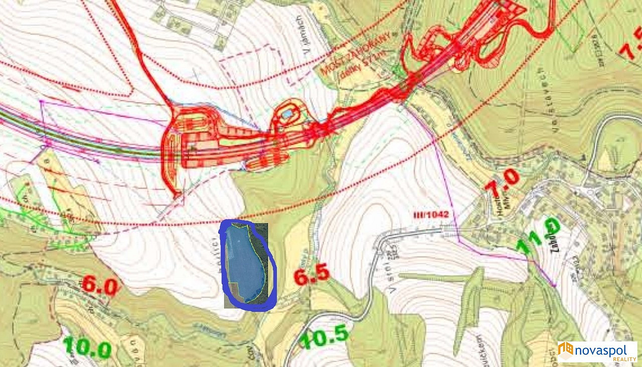 Prodej pole 10 736 m²