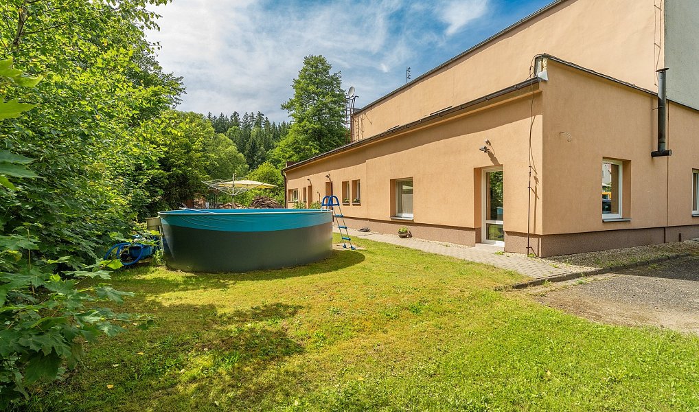 Prodej domu 178 m² s pozemkem 850 m², Jablonec nad Nisou – fotka 1 z 24