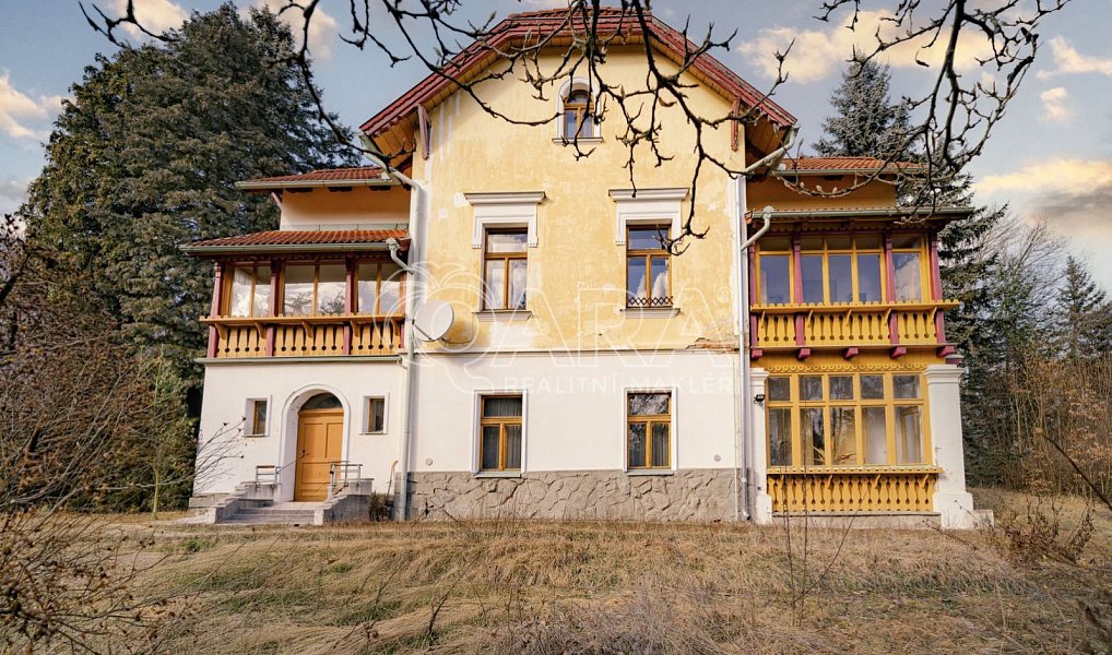 Prodej domu 330 m² s pozemkem 4 380 m², Senohraby – fotka 1 z 32