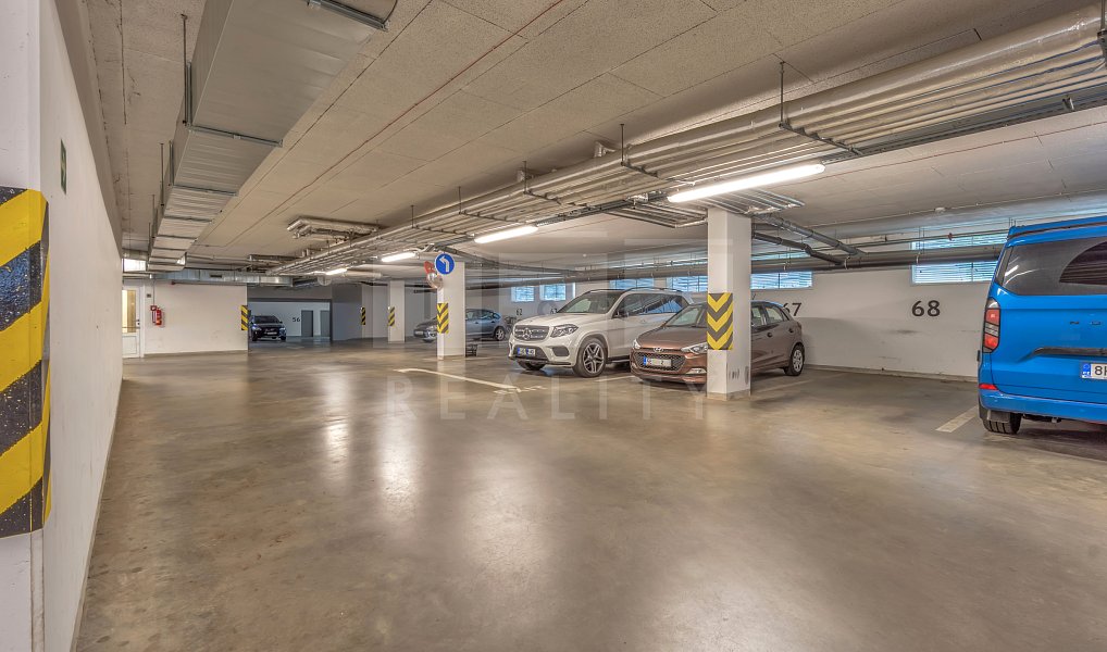 Prodej bytu 4+kk 102 m², Hradec Králové – náhled fotky 19