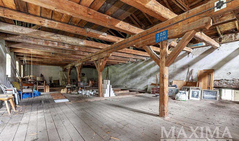 Prodej domu 765 m² s pozemkem 1 823 m², Svídnice – náhled fotky 25