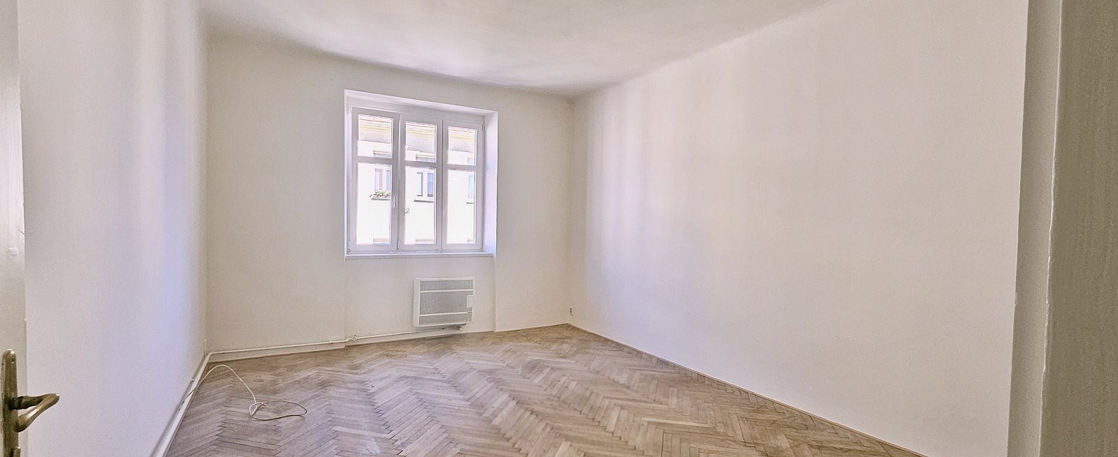 Pronájem bytu 1+1 54 m² — photo 5