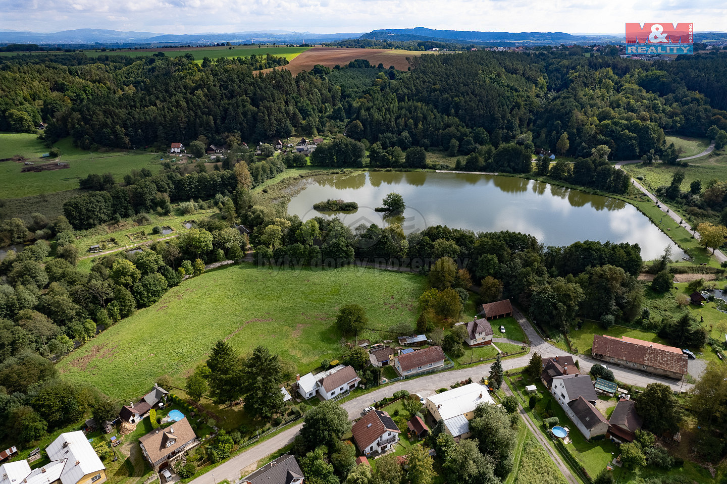 Prodej stavebního pozemku 6 533 m²