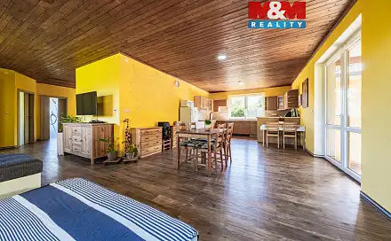 Prodej domu 140 m² s pozemkem 1 388 m², Domoušice, okres Louny