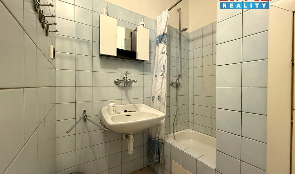Pronájem ubytovacího objektu 3 200 m², Vysoké nad Jizerou – náhled fotky 13