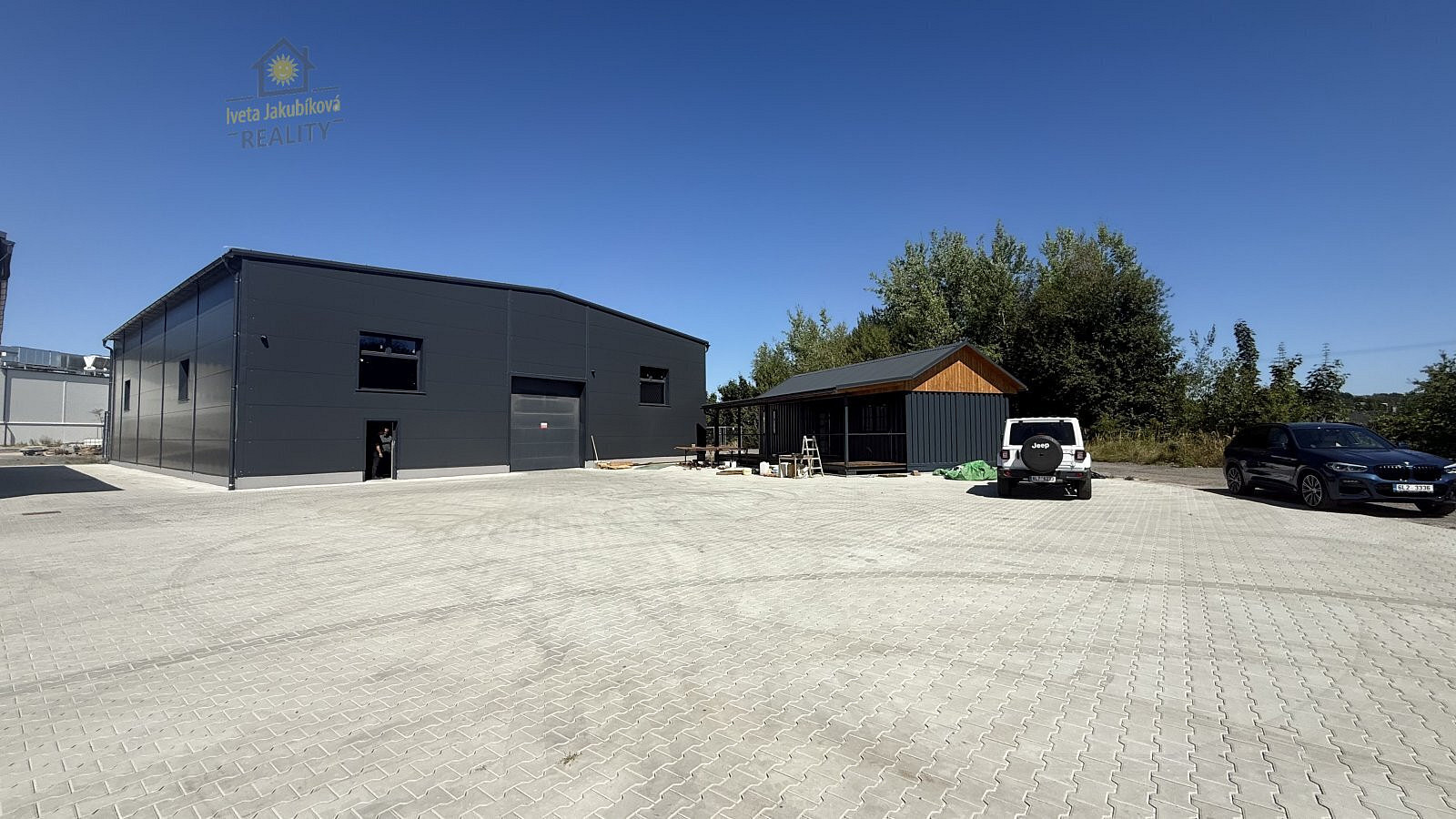 Prodej skladovacích prostor 1 500 m² – fotografie 3