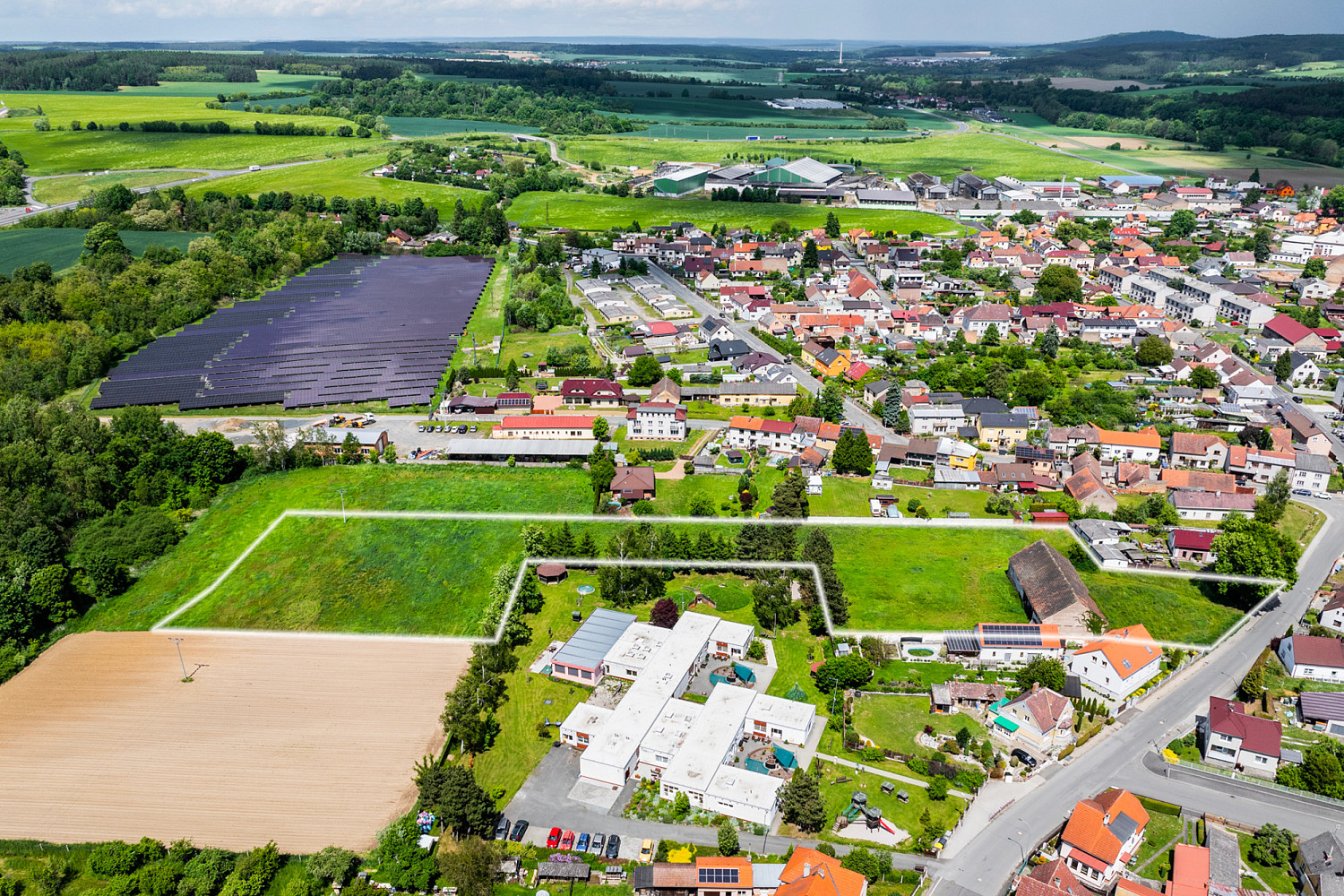 Prodej stavebního pozemku 10 396 m² - Widok 4