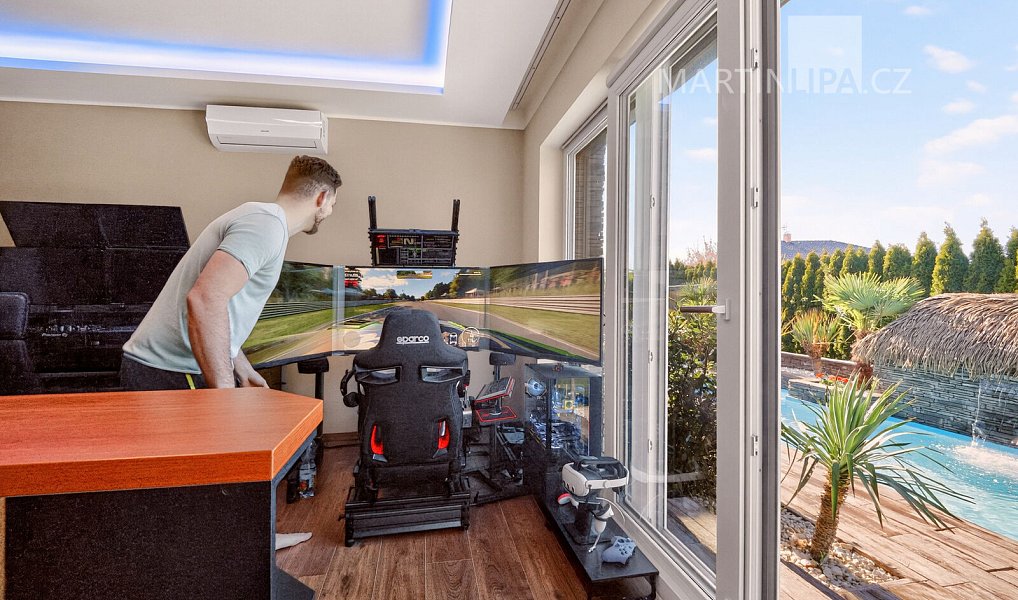 Prodej domu 258 m² s pozemkem 810 m², Veleň – náhled fotky 23