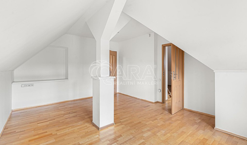 Prodej domu 343 m² s pozemkem 744 m², Litoměřice – náhled fotky 5