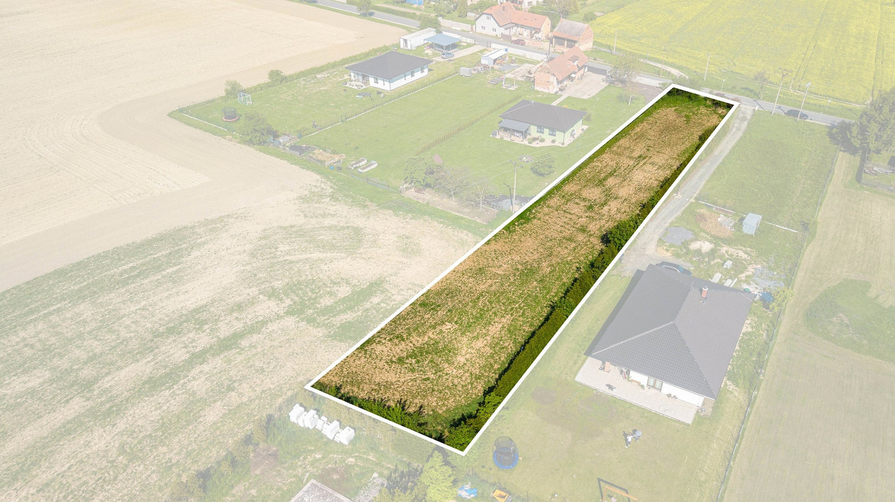 Prodej stavebního pozemku 2 295 m² – fotografie 3