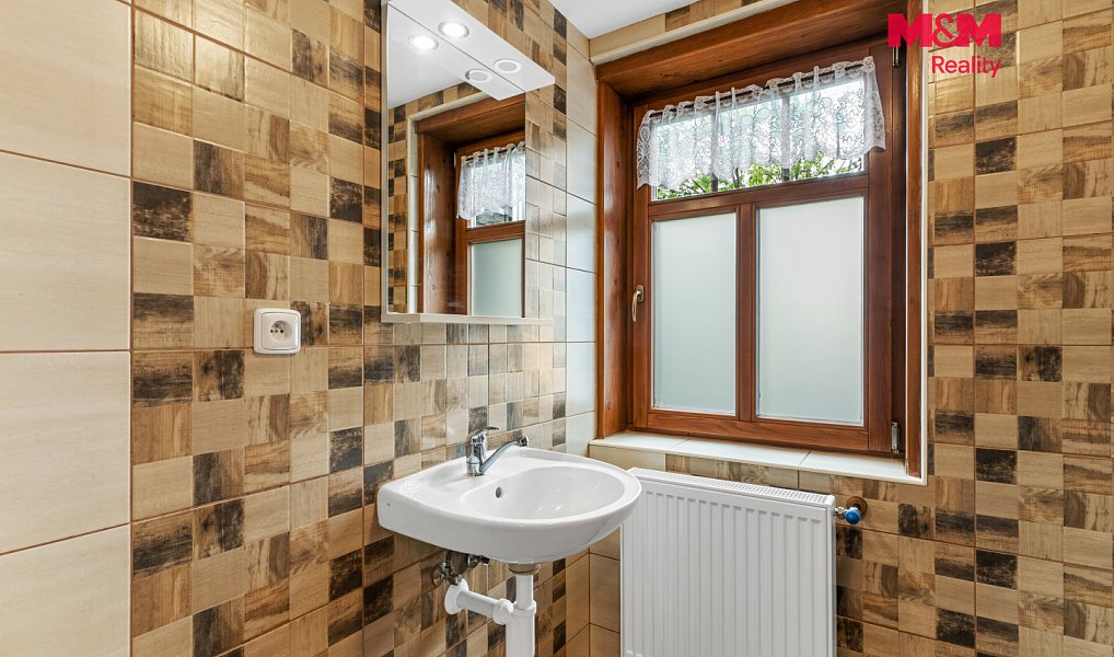 Prodej ubytovacího objektu 374 m², Rokytnice nad Jizerou – náhled fotky 8