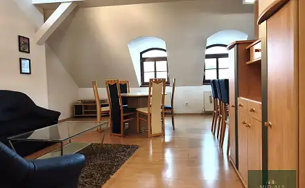 Pronájem bytu 4+kk 80 m²
