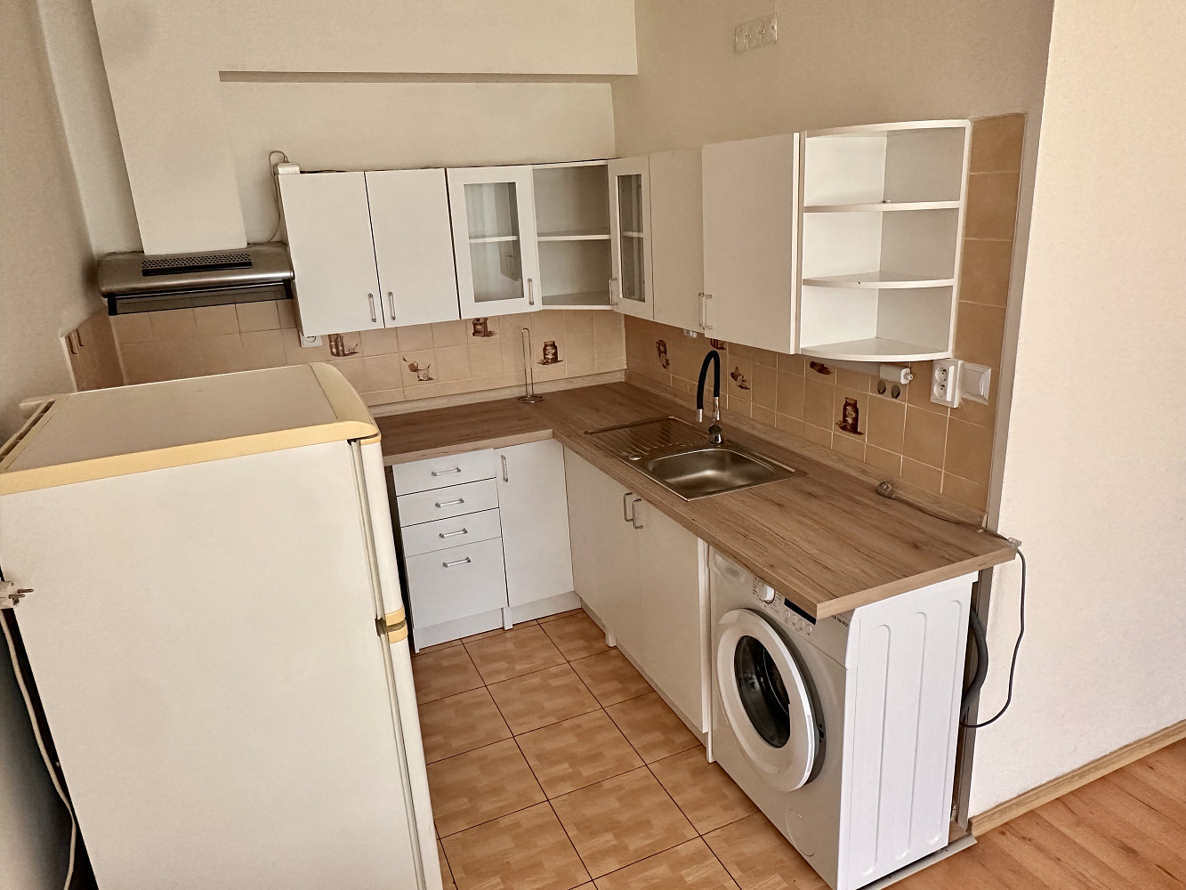 Pronájem bytu 2+kk 40 m² — photo 2