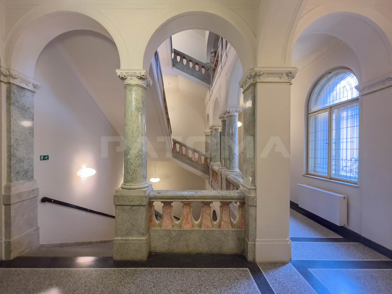 Pronájem kancelářských prostor 630 m² v lokalitě Praha 1 - Staré město, ul. 28. října – další