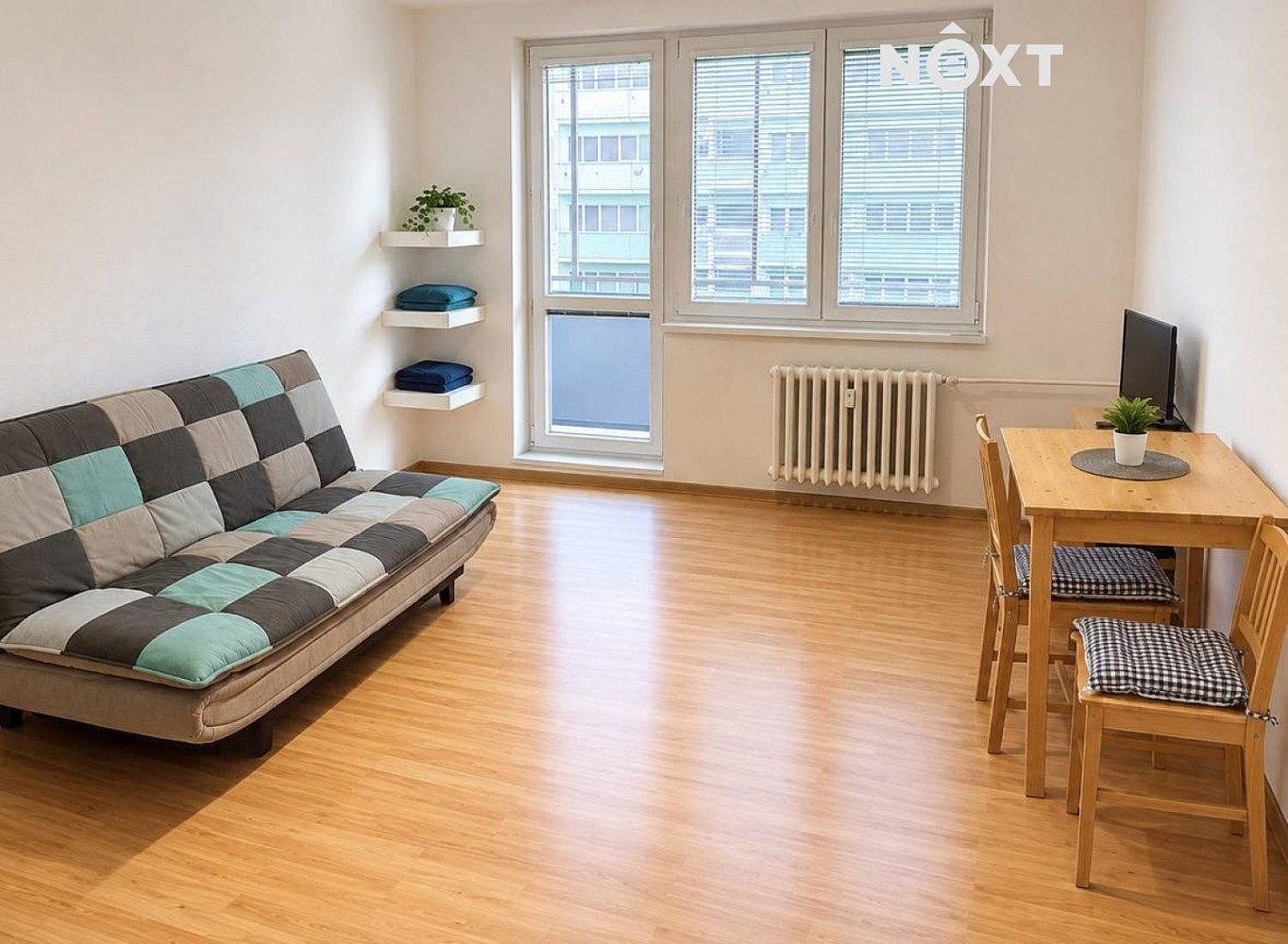 Pronájem bytu 1+kk 30 m² – fotografie 2