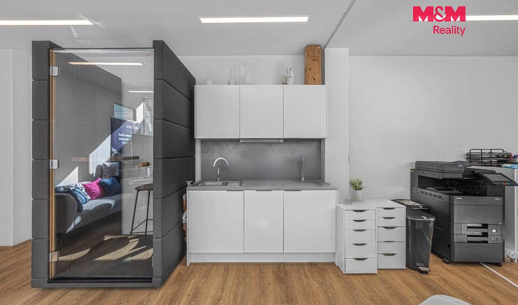 Pronájem kanceláře 82 m², Praha – náhled fotky 5