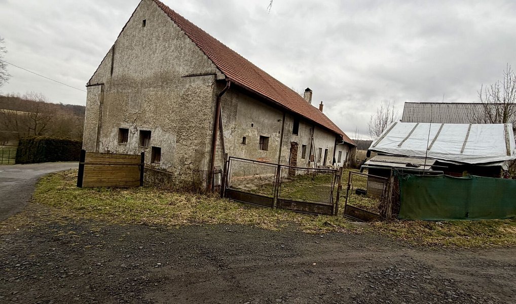 Prodej zemědělského objektu 354 m², Malhotice – náhled fotky 2