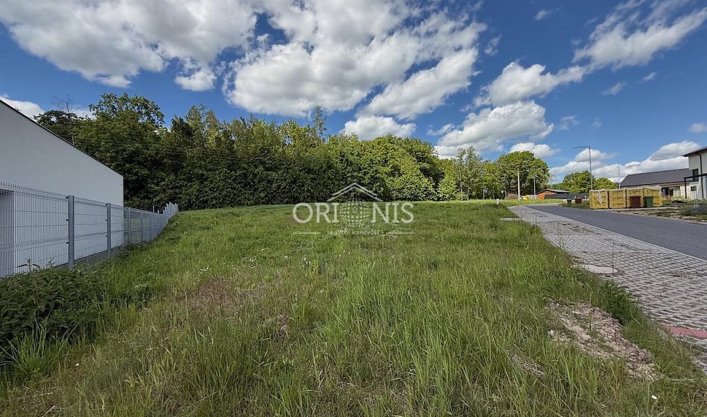 Prodej stavebního pozemku 2 267 m², Chomutov – náhled fotky 8