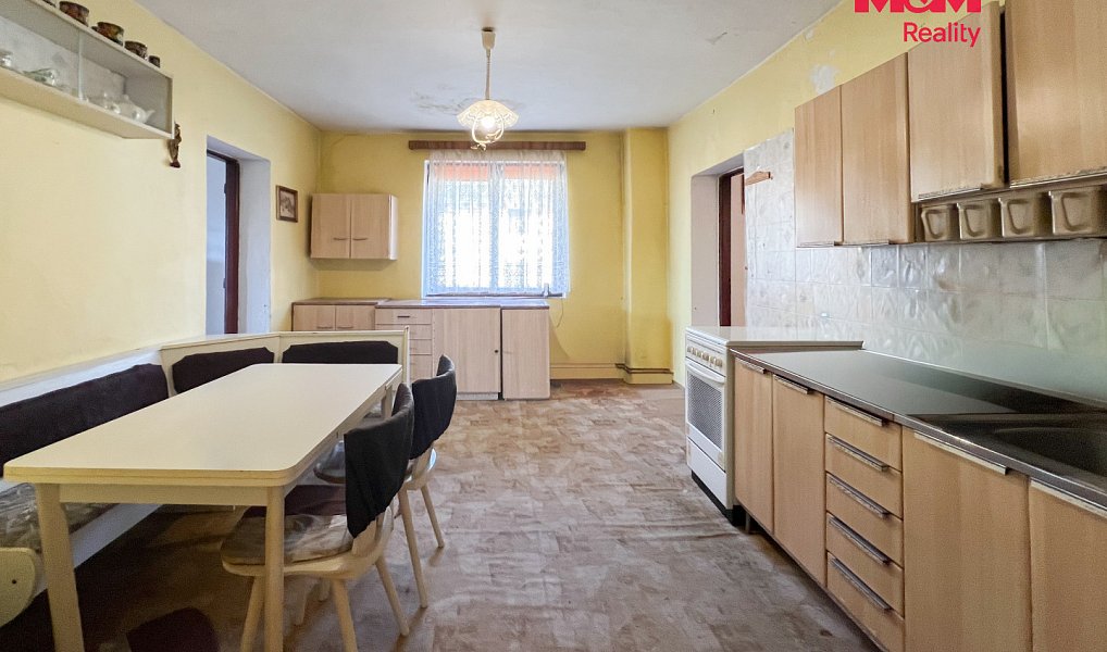 Prodej domu 120 m² s pozemkem 681 m², Předslav – náhled fotky 8