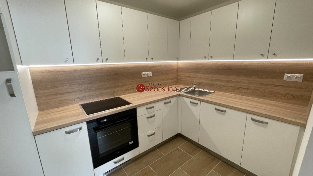 Pronájem bytu 2+1 59 m² – fotografie 2