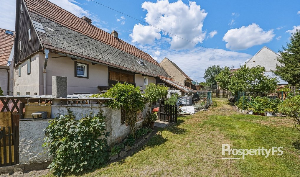 Prodej domu 318 m² s pozemkem 1 081 m², Liběšice – náhled fotky 43