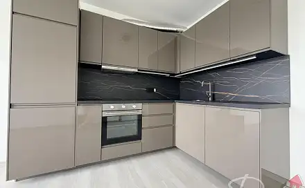 Pronájem bytu 2+kk 45 m², Pod Harfou, Praha 9 - Vysočany
