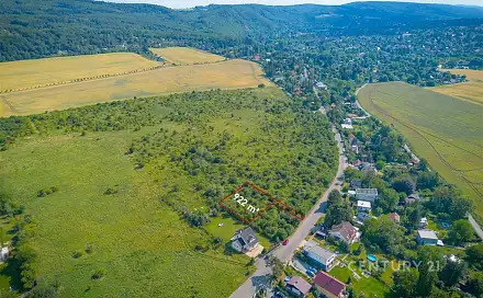 Prodej stavebního pozemku 922 m²