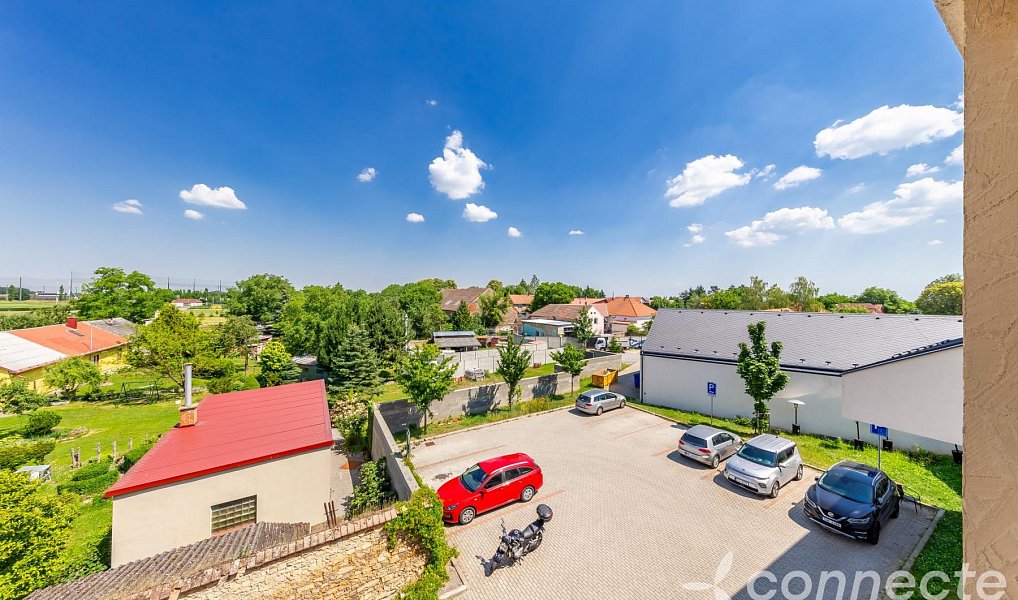 Prodej bytu 3+kk 86 m², Vysoký Újezd – náhled fotky 13