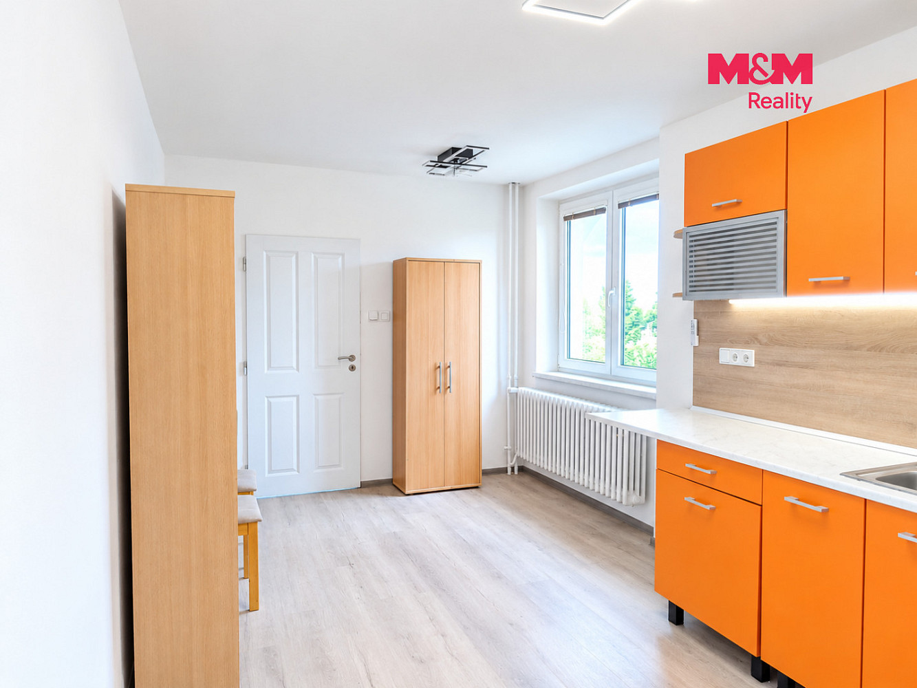 Pronájem bytu 1+1 40 m² – fotografie 2