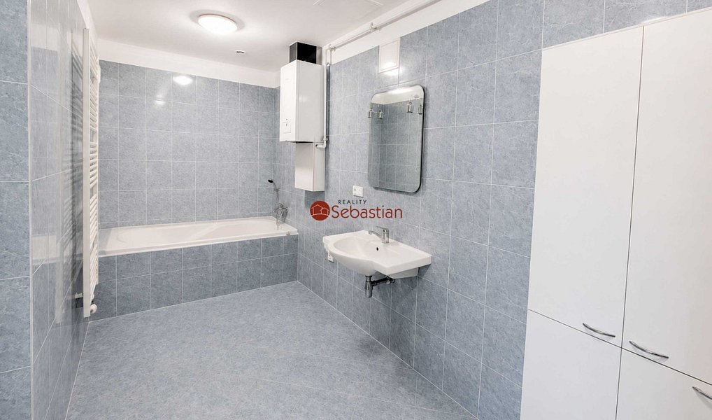 Pronájem kanceláře 71 m², Pardubice – náhled fotky 6