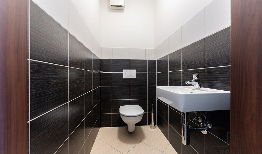 Prodej bytu 3+kk 80 m², Praha – náhled fotky 17