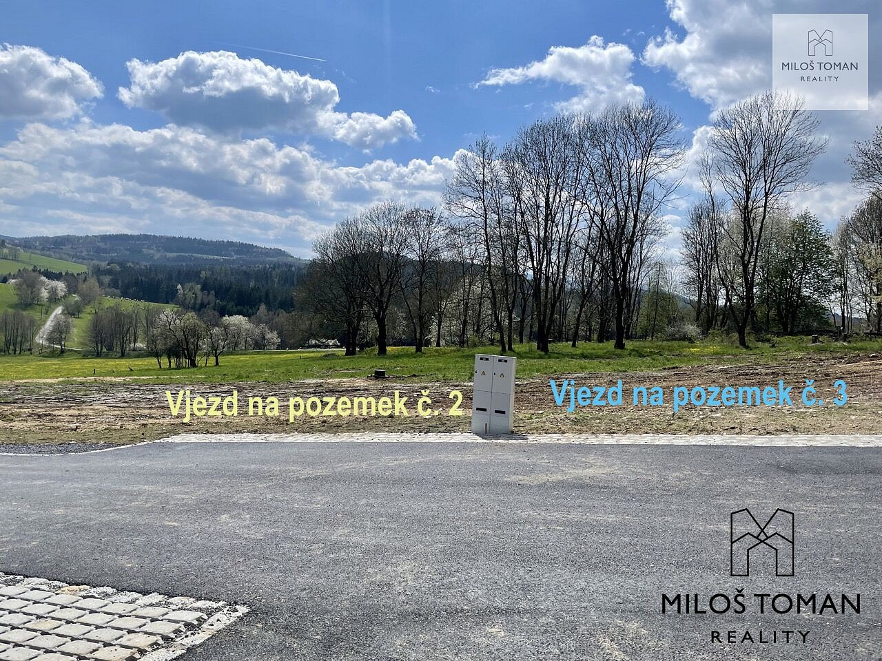 Prodej stavebního pozemku 2 044 m² – fotografie 5