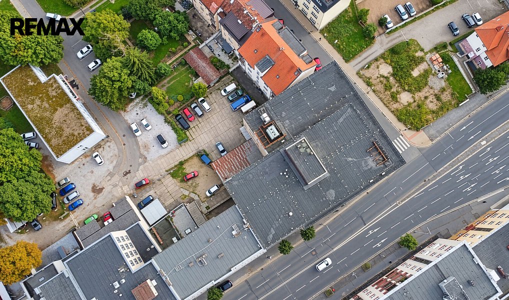 Pronájem obchodních prostor 866 m², Hradec Králové – náhled fotky 36