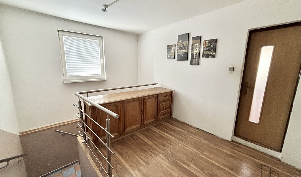 Prodej domu 170 m² s pozemkem 641 m², Uhřičice – náhled fotky 23