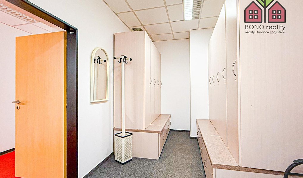 Pronájem kanceláře 242 m², Litoměřice – náhled fotky 2