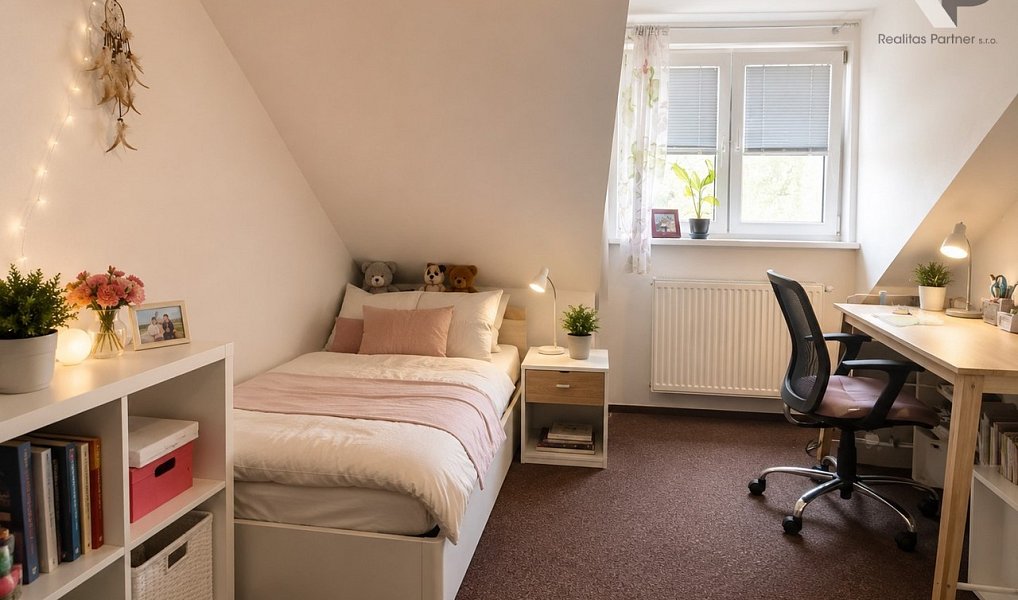Prodej domu 319 m² s pozemkem 1 006 m², Dobronín – náhled fotky 16