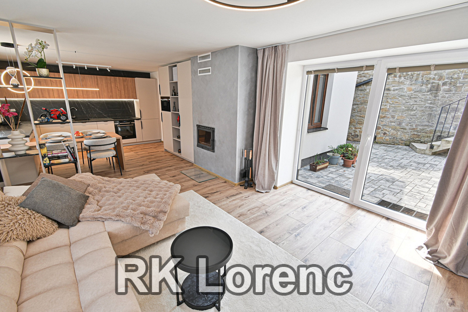 Prodej domu 92 m² s pozemkem 210 m² – fotografie 2