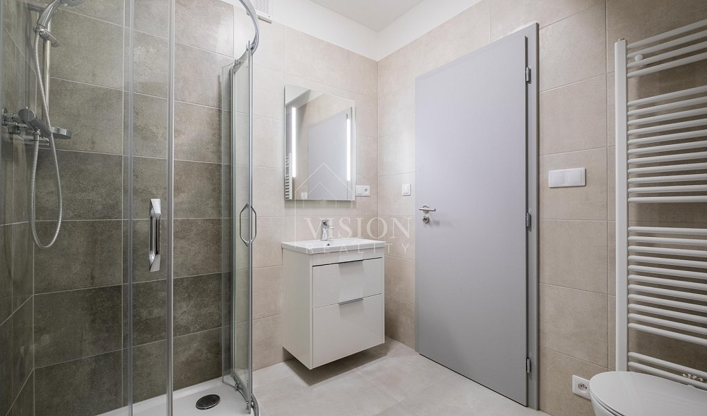 Prodej domu 177 m² s pozemkem 270 m², Plzeň – náhled fotky 20