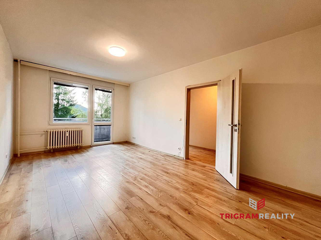 Pronájem bytu 1+1 40 m² – fotografie 3